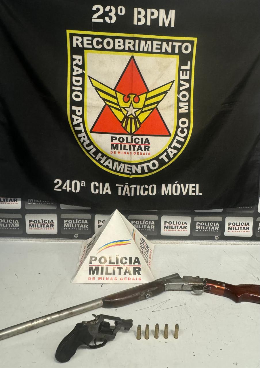 Armas de fogo são apreendidas no Bairro Planalto, em Divinópolis