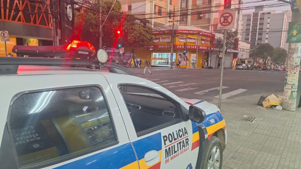 Mulher é presa após furtar idosa em ônibus no centro de Divinópolis WhatsApp Image 2024-08-08 at 16.25.14