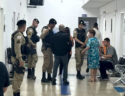 ELEIÇÃO 2024 – CASO DE POLÍCIA: Vereador Edsom Sousa é alvo de agressão verbal após reunião da Câmara de Divinópolis