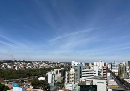 Dia começa com uma das menores temperaturas do ano e alerta laranja em Divinópolis