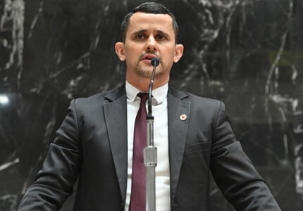 Projeto transfóbico do deputado Eduardo Azevedo (PL) é barrado na Comissão de Direitos Humanos da Assembleia de Minas (ALMG) eduardo azevedo