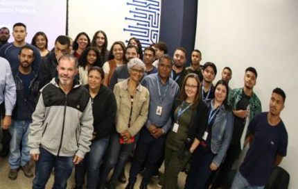 Alunos do programa Trilhas de Futuro uma palestra sobre Ética Profissional image (72) (1)