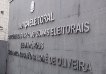 Listagem com relação completa de todos os nomes das candidaturas para as eleições em Divinópolis, ainda está indefinida justiça eleitoral