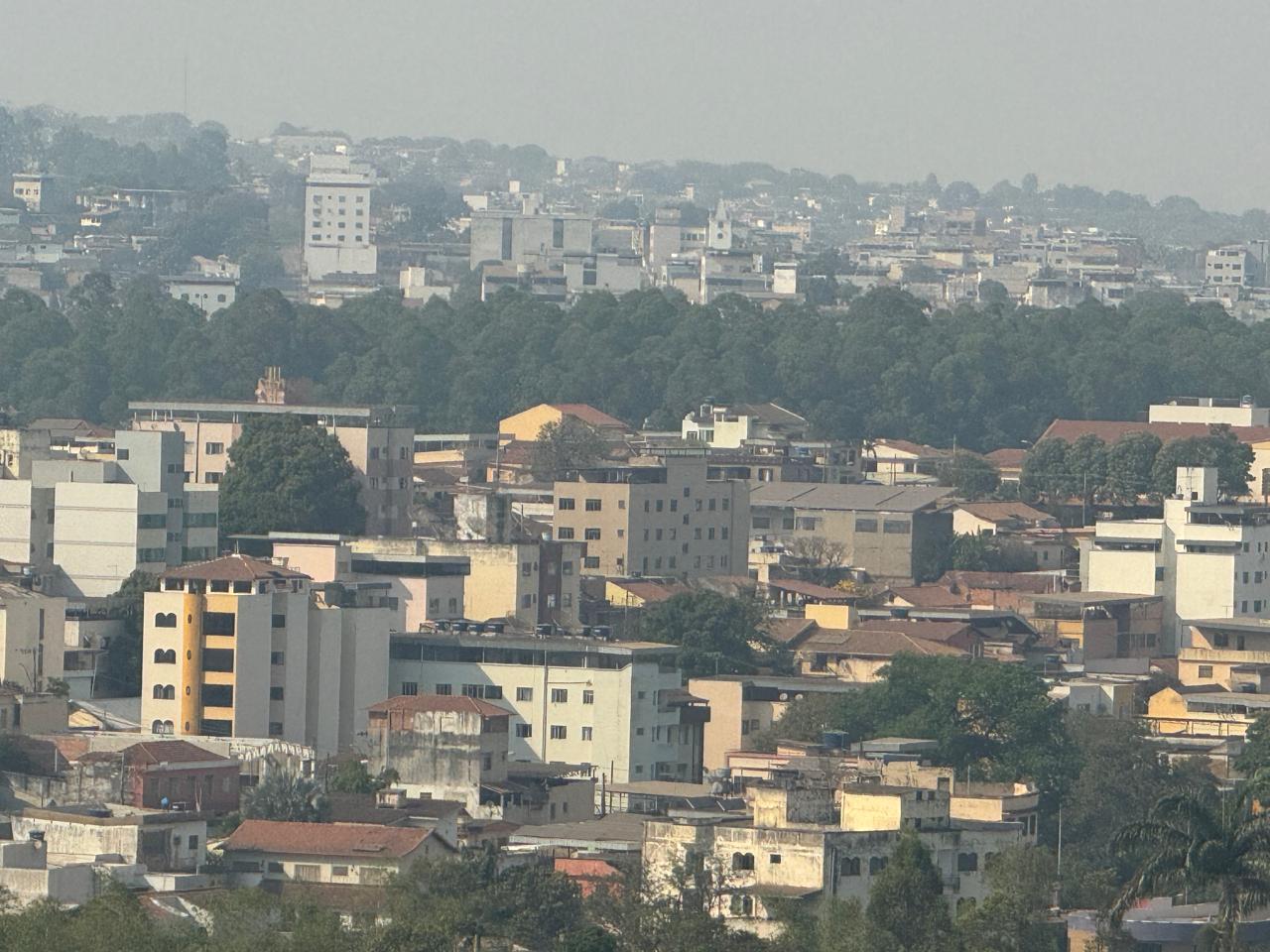 Centenas de cidades, entre elas Divinópolis (veja relação) de MG estão sob alerta de tempo extremamente seco; clima de deserto para os próximos dias e sem nenhuma previsão de chuva