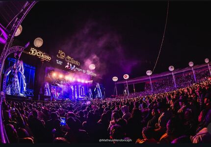 Expo Cláudio 2024: Shows animados de Simone Mendes e Eduardo Costa agitam o público