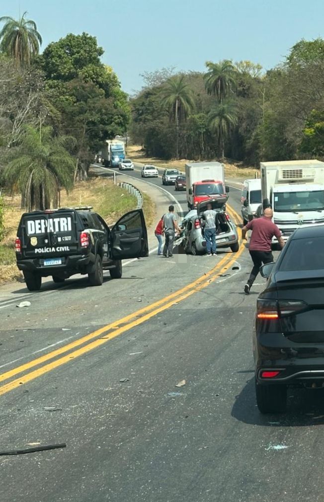 Acidente entre carro e caminhão mata homem de 28 anos na MG-050 entre Divinópolis e Itaúna WhatsApp Image 2024-09-09 at 12.07.55