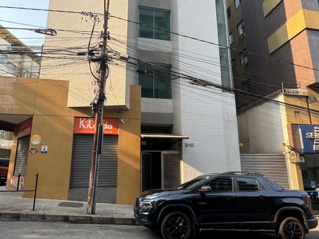 Urgente: casal encontrado morto em apartamento no centro de Divinópolis, tem suspeita de assassinato seguido de autoextermínio assassinato - centro