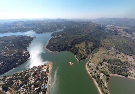 Itaúna: Homem morre após mal súbito durante partida de futebol no Clube da Barragem do Benfica