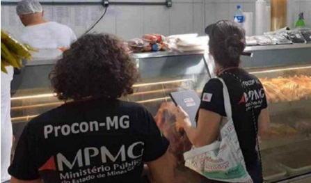 Apreensão de meia tonelada de carnes impróprias fecha supermercado e resulta em prisão em Minas g
