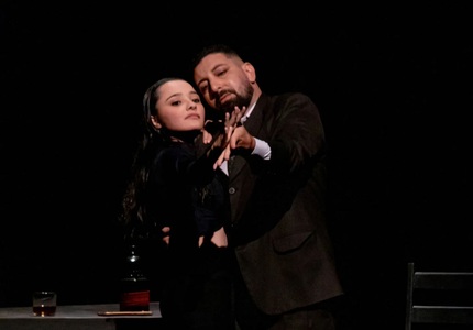 Sucesso na estreia, “Prêt-à-Porter Pegar e Levar” volta ao Teatro Usina Gravatá nesta terça-feira (15/10) 1000156130