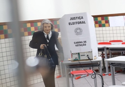Presidente do TSE, Cármen Lúcia retorna à Minas e vota no 2° turno da eleição para prefeito em BH 1000171754