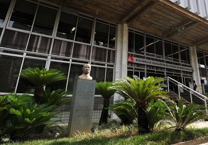 Três deputados estaduais são eleitos a prefeito em Minas e deixam a Assembleia ALMG
