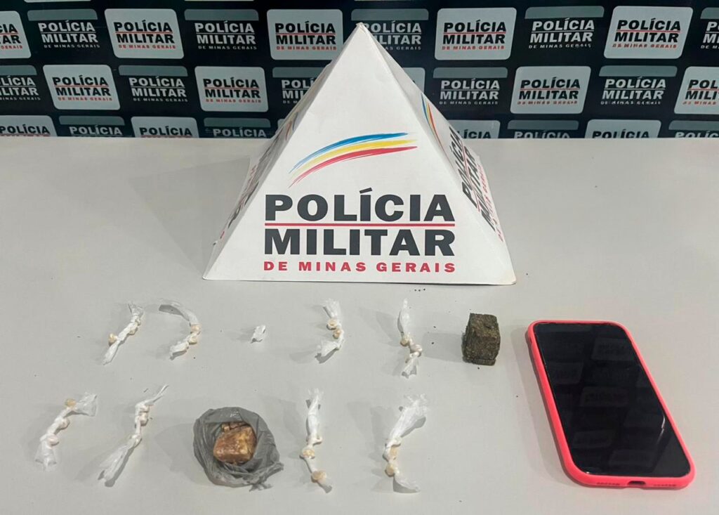 Mulher traficante é presa com grande quantidade de crack em Nova Serrana IMG-20241004-WA0024