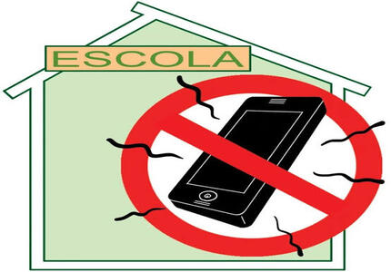 Câmara dos Deputados aprova, em votação simbólica, projeto de lei que proíbe celulares nas escolas IMG_4221