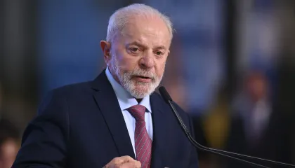 Lula bate o martelo e impede ampliação do número de parlamentares no Brasil