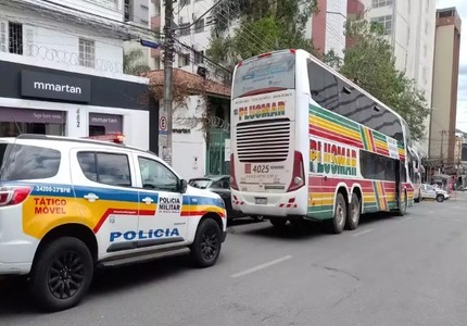 Polícia prende suspeitos de agressão a torcedores do River Plate em Divinópolis; Envolvidos eram de torcida organizada atleticana Polícia prende suspeitos de agressão a torcedores do River Plate em Divinópolis; Envolvidos eram de torcida organizada atleticana