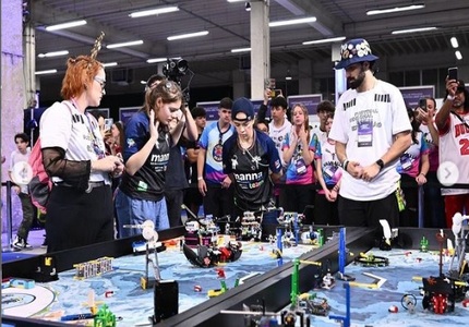 Amistoso de robótica no Sesi Divinópolis, põe em teste a criatividade, inovação e trabalho em equipe dos estudantes