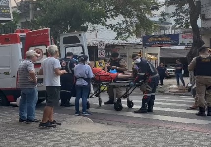 Mulher é atropelada enquanto voltava da padaria no Centro de Divinópolis atropelamento