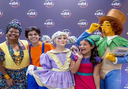 Atriz de Divinópolis, Linda Deterling atua como Emília em nova versão do Sítio do Pica-Pau Amarelo no SBT