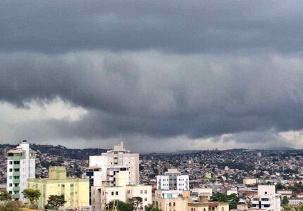 Ciclone extratropical pode agravar chuvas e ventos fortes em Minas Gerais