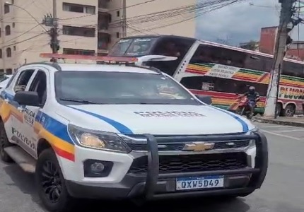Briga de torcedores do River Plate e Atlético: Passagem de torcedores argentinos por Divinópolis ocorreu em consequência de rota rodoviária e economia com despesa de hotel print escolte