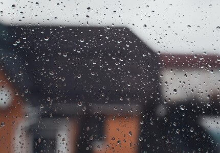 PREVISÃO DO TEMPO: chuva e tempo nublado marcam esta segunda-feira (21) com temperaturas mais amenas