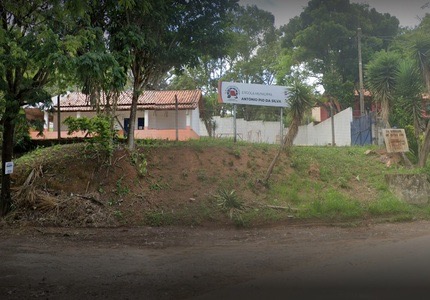 Futuro da Escola Antônio Pio em risco: Mães e pais enfrentam a ameaça de fechamento e luta por educação em zona rural 5d3ecc52-8fe8-4e5f-9686-2536851c6978