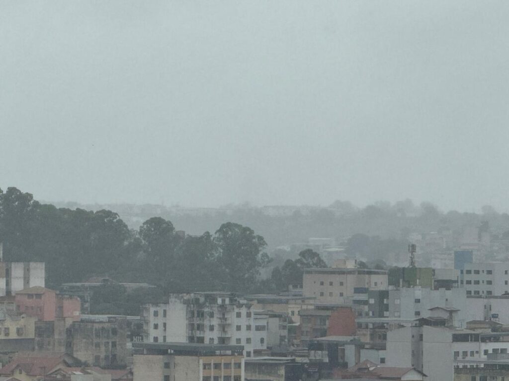 Voo da Azul Conecta nesta sexta-feira (15), procedente de Campinas "não aterrissa" em escala em Divinópolis e segue rota direta para pouso em Confins 7bf4066e-1c29-4dab-bc92-99445abd8a60