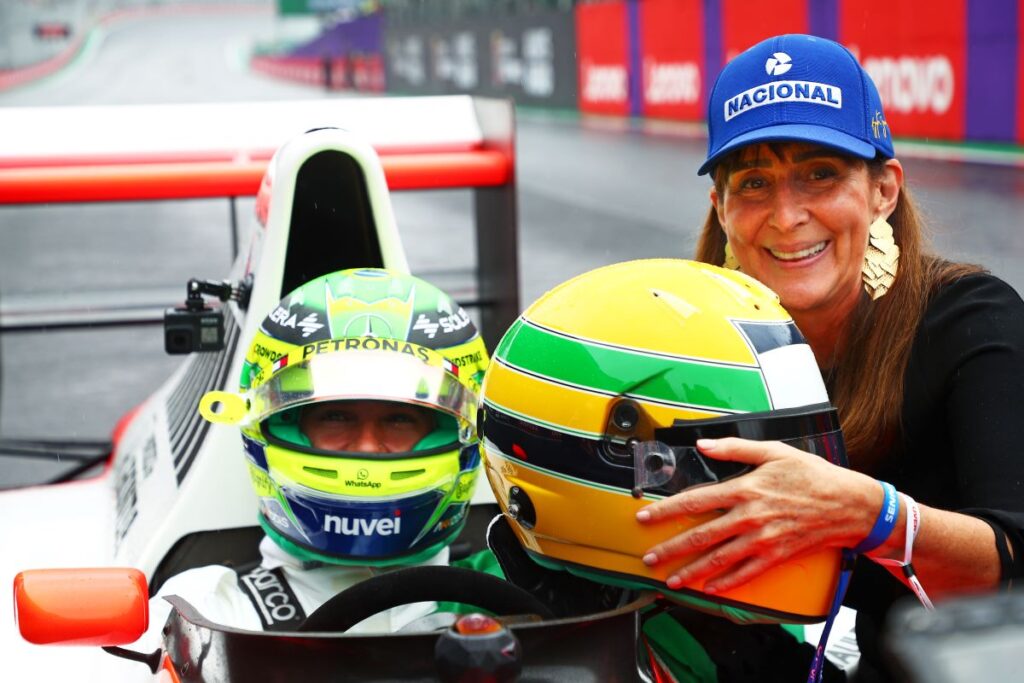 Hamilton homenageia Senna, mas é Verstappen quem vence o tumultuado GP de São Paulo AIRTON SENA