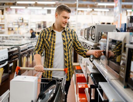 Black Friday: Cemig faz alerta sobre aparelhos que podem encarecer conta de luz; é o barato que pode sair caro BLACK FRIDAY