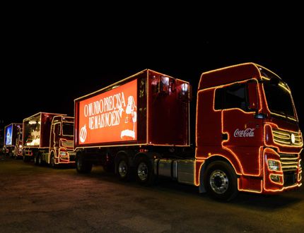 Caravana de Natal da Coca-Cola FEMSA Brasil passa por Divinópolis no dia 6 de dezembro (veja itinerário) COCA COLA 2