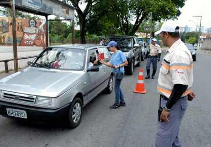 Divinópolis: Blitz de conscientização contra Chikungunya, Dengue e Zika acontece neste sábado (9) Dia-D-da-Dengue (1)