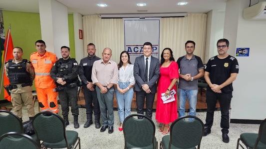 Reunião da ACASP: morador reclama de insegurança, iluminação precária e mobilidade urbana em trechos da Avenida do Contorno IMG_4895
