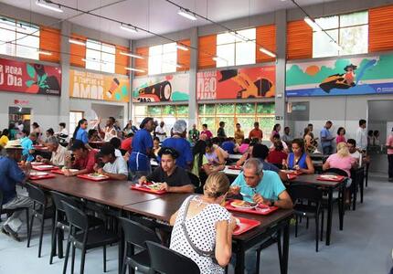 Nova empresa assume a administração do Restaurante Popular em Divinópolis