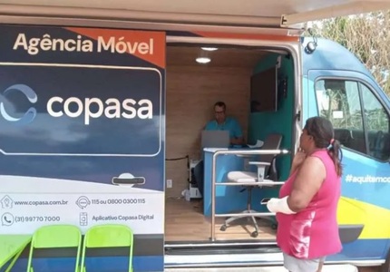 Agência Móvel da Copasa marca presença em cinco cidades da região, entre elas Divinópolis e Cláudio agência móvel 3 (1)