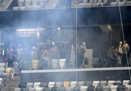 Baderneiros atleticanos: Justiça interdita Arena MRV até o fim do ano arena mrv