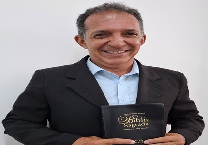 Divinópolis comemora o Dia Municipal da Bíblia neste domingo (08) 7045b1f2-3d0d-4590-b34d-597e5b9b0b2e