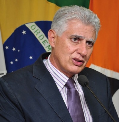 Adilson Quadros, aliado político do deputado federal Domingos Sávio, pode ser nomeado para Secretaria de Governo do prefeito Gleidson Azevedo Adilson Quadros