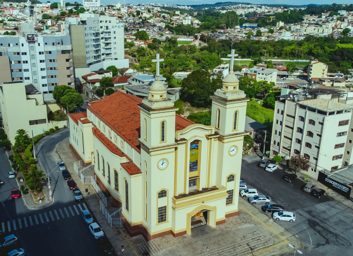 Caminhada marca a abertura do ‘Ano Jubilar’ em Divinópolis