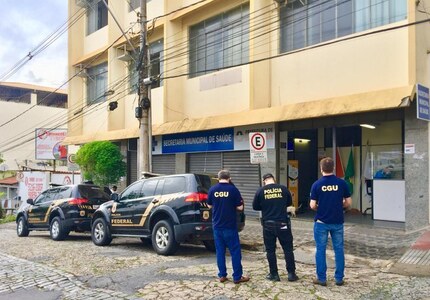 Mais 27 pessoas são indiciadas pela PF por desvios milionários da IBDS na UPA Divinópolis, durante pandemia da Covid-19 Polícia Federal investiga gestão da IBDS na UPA Divinópolis (1)