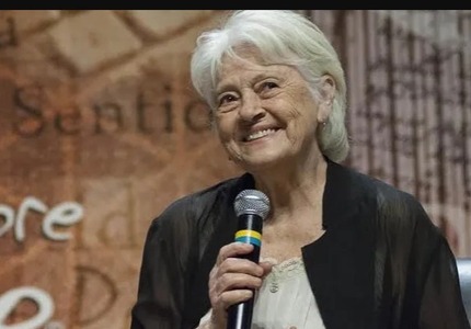 Adélia Prado, poetisa divinopolitana eternizada na história da literatura, completa 89 anos WhatsApp Image 2024-12-13 at 15.58.15 (1)