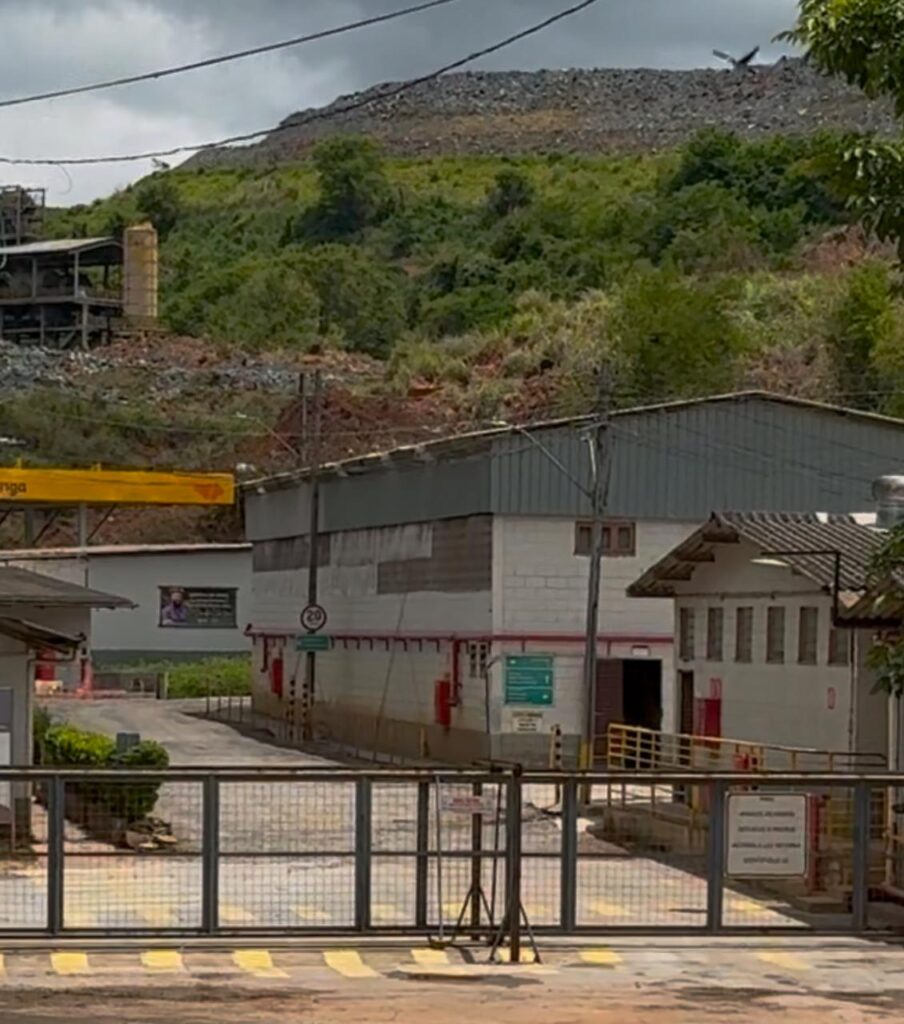 Deslizamento Mina Turmalina: Jaguar Mining realoca 255 pessoas de 97 famílias e emite Nota Oficial turmalina