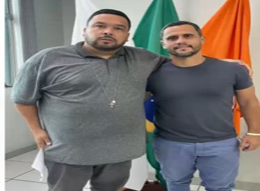 Vereador de Divinópolis apresenta Indicação Legislativa para proibir músicas pornográficas em espaços infantis; na sua mira está a “Carreta Furacão”