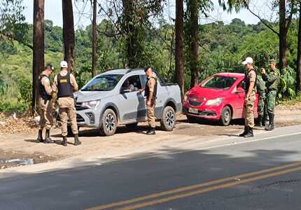 Operação força total: Reforços de policiamento nas estradas em período escolar e de turismo Policia Militar (2)