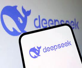 Posição ditatorial de Trump e os senhores feudais das big techs americanas forçam corrida para a inteligência artificial chinesa DeepSeek