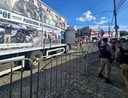 Tecnologia auxilia PM na prisão de foragido da Justiça durante pré-Carnaval, realizado pela Prefeitura de Divinópolis WhatsApp Image 2025-02-22 at 17.31.38 (1)