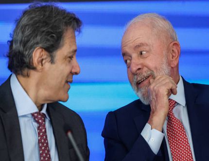 Lula cumpre promessa e lança proposta para isentar do IR trabalhador que ganha até R$ 5.000; veja como funciona e quem será beneficiado