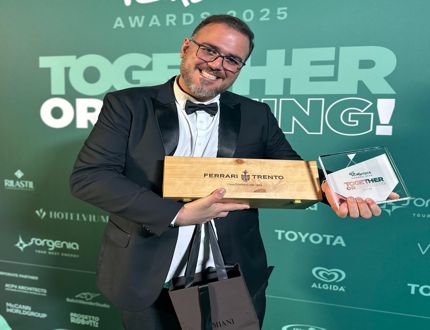 Médico de Divinópolis é premiado na Itália com “WEmbrace Awards”