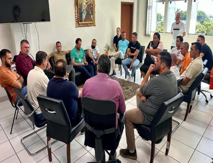 Prefeitura e vereadores se unem para questionar judicialmente legalidade da greve do transporte coletivo em Divinópolis