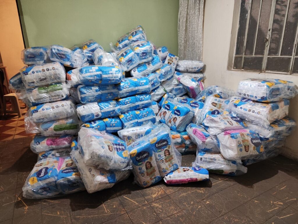 Polícia Militar recupera 102 fardos de fraldas roubadas em Divinópolis, estelionatários alteraram o local de entrega WhatsApp Image 2025-03-14 at 10.28.53